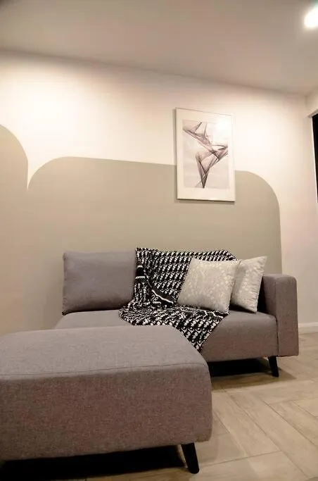 Apartment Kl Exquisite Minimalist Balcony Suite Empire City Marriot Petaling Jaya Malaysia
