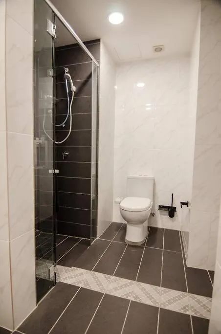 Kl Exquisite Minimalist Balcony Suite Empire City Marriot Petaling Jaya Apartment